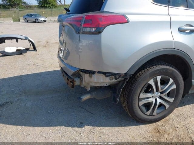 2018 TOYOTA RAV4 LE 18