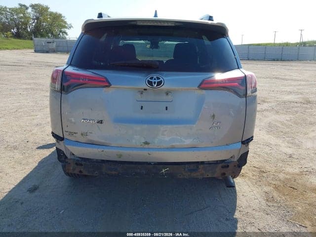 2018 TOYOTA RAV4 LE 6