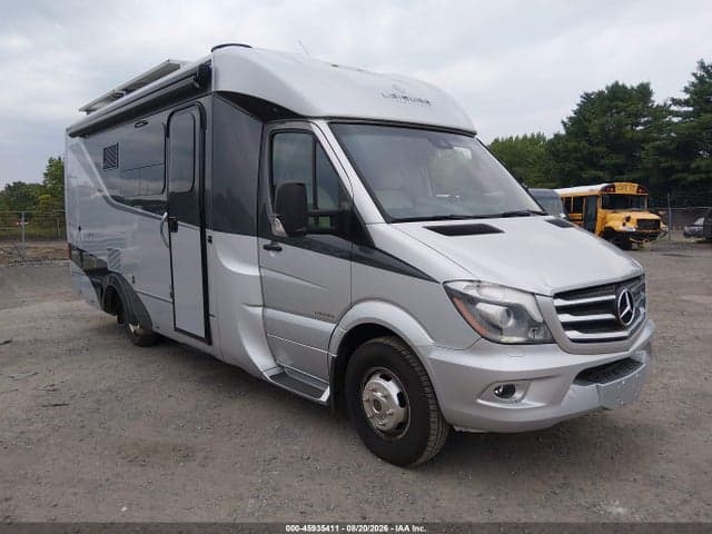 2017 LEISURE SPRINTER 1