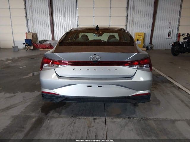 2021 HYUNDAI ELANTRA SE 16