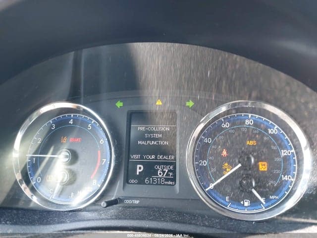2018 TOYOTA COROLLA LE 7