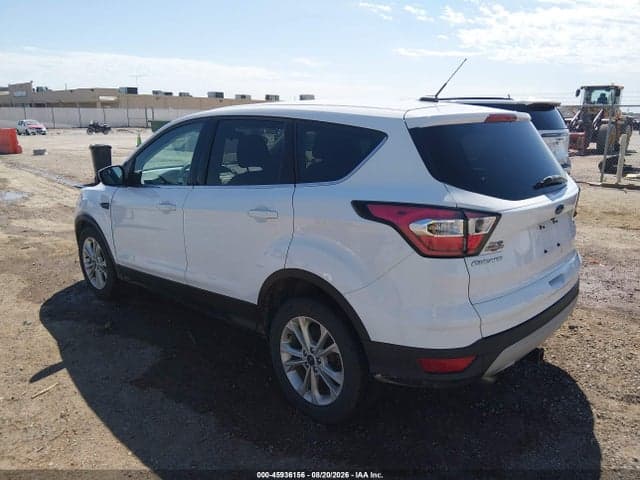 2017 FORD ESCAPE SE 3