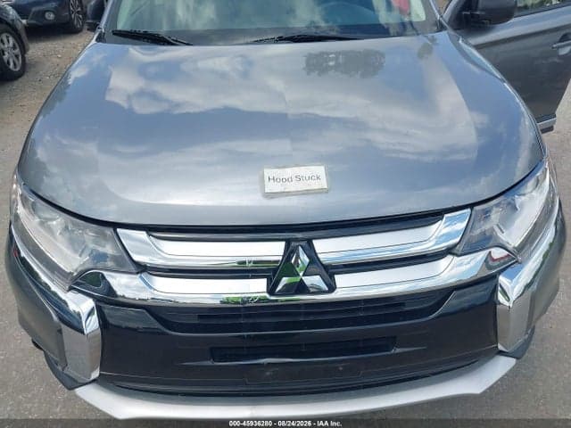 2018 MITSUBISHI OUTLANDER ES 10