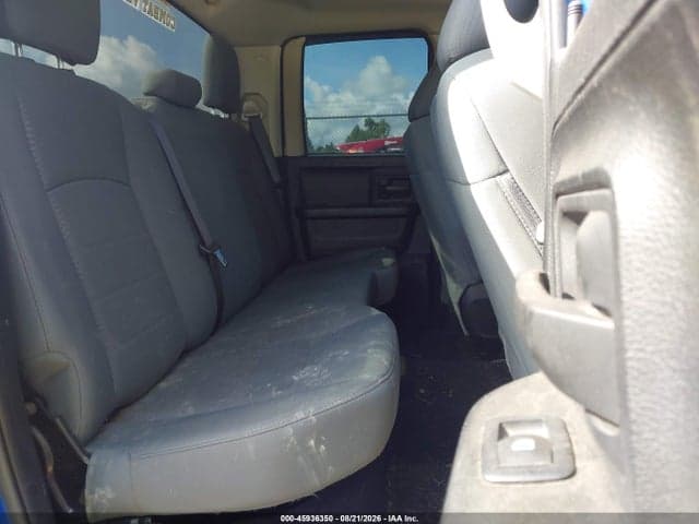 2018 RAM 1500 EXPRESS 4X2 6'4 BOX 8