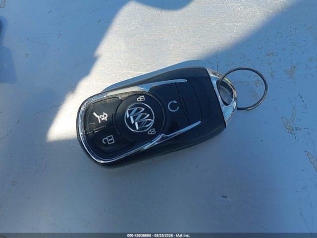 2017 BUICK ENVISION ESSENCE 11