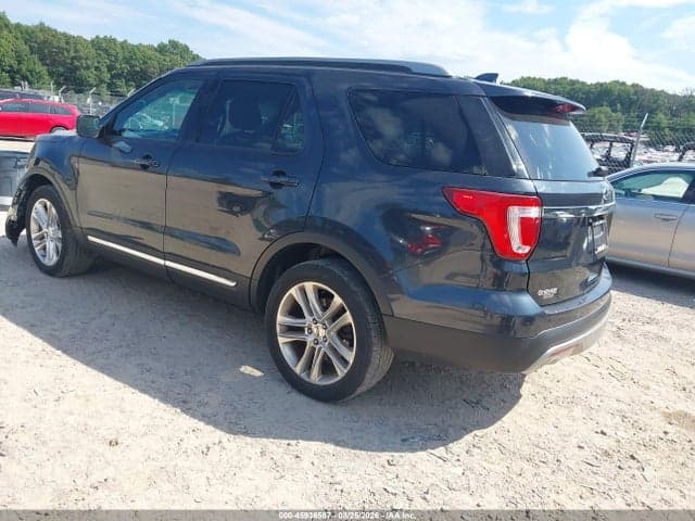 2017 FORD EXPLORER XLT 3