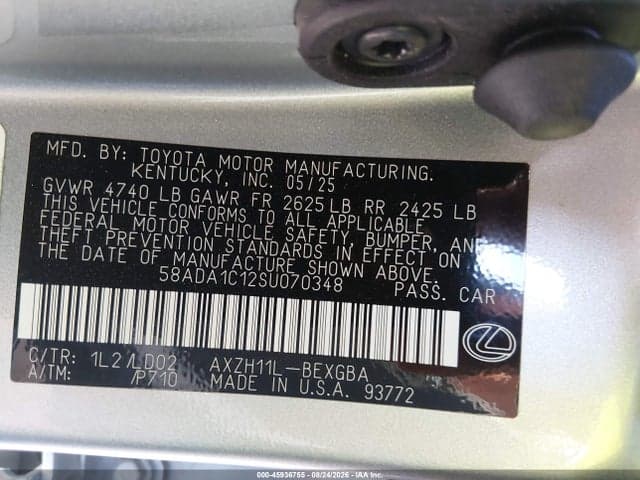 2025 LEXUS ES 300H 9
