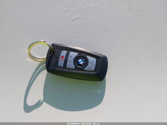 2017 BMW 320I 11