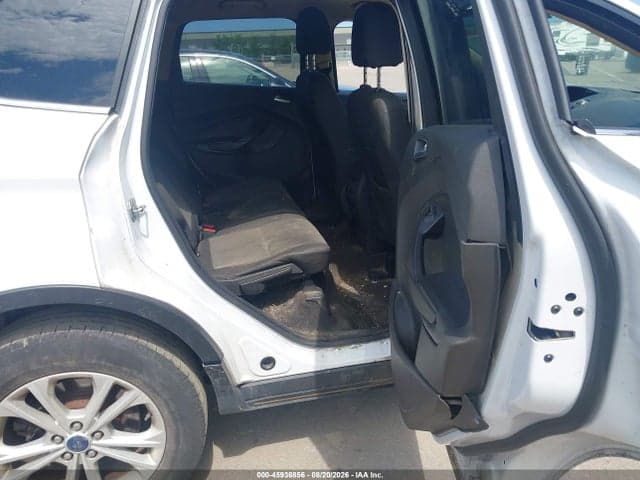 2017 FORD ESCAPE SE 8