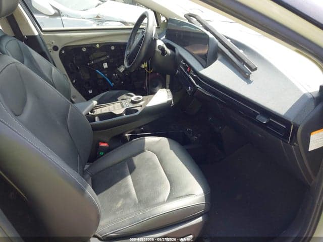 2022 KIA EV6 WIND 5