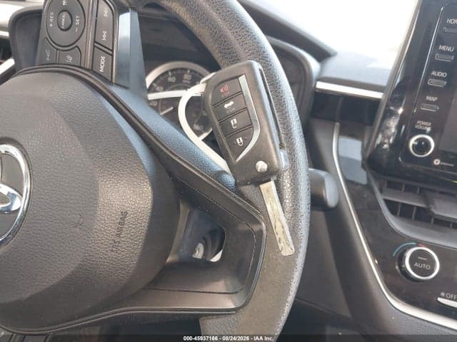 2022 TOYOTA COROLLA LE 11
