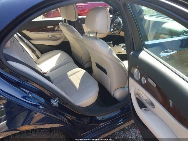 2017 MERCEDES-BENZ E 300 4MATIC 8