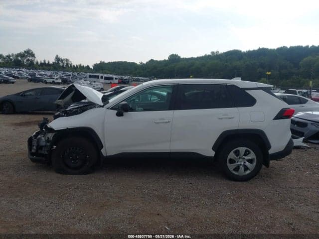 2022 TOYOTA RAV4 LE 14