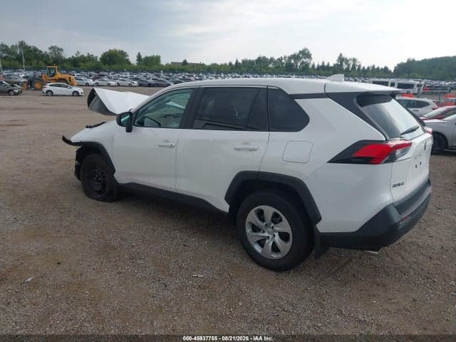 2022 TOYOTA RAV4 LE 3