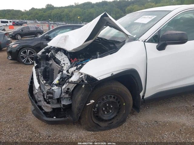2022 TOYOTA RAV4 LE 6