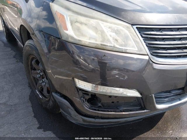 2017 CHEVROLET TRAVERSE LS 6