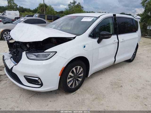 2024 CHRYSLER PACIFICA HYBRID SELECT 2