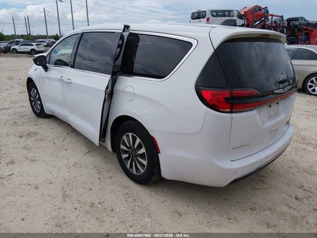2024 CHRYSLER PACIFICA HYBRID SELECT 3