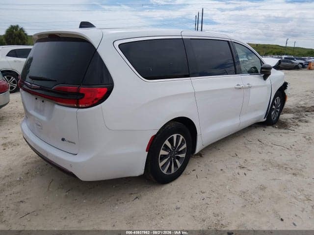2024 CHRYSLER PACIFICA HYBRID SELECT 4