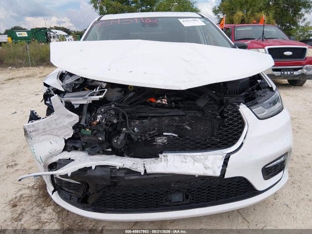 2024 CHRYSLER PACIFICA HYBRID SELECT 6