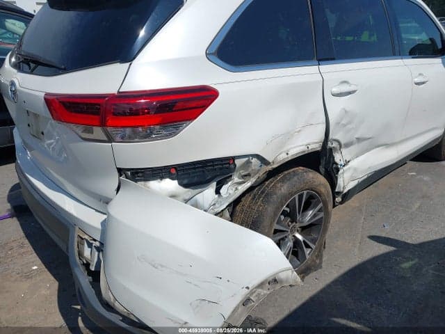 2019 TOYOTA HIGHLANDER LE PLUS 6
