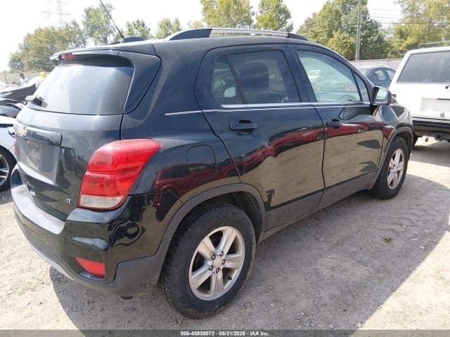 2017 CHEVROLET TRAX LT 4