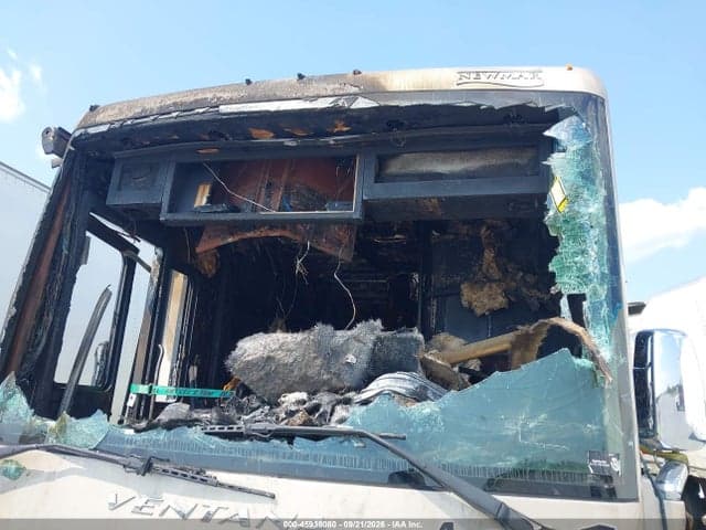 2019 NEWMAR VENTANA 6