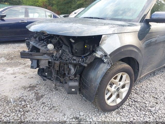 2025 KIA SOUL LX 6