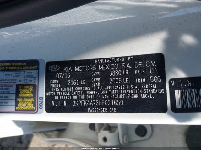 2017 KIA FORTE LX 9