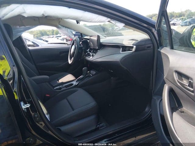 2026 TOYOTA COROLLA LE 5