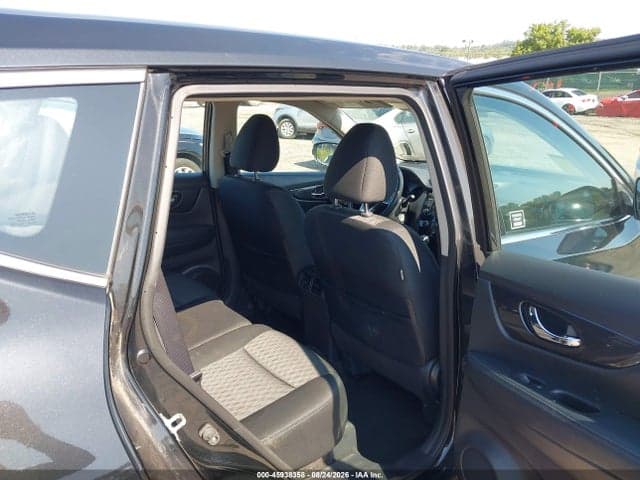 2018 NISSAN ROGUE S 8