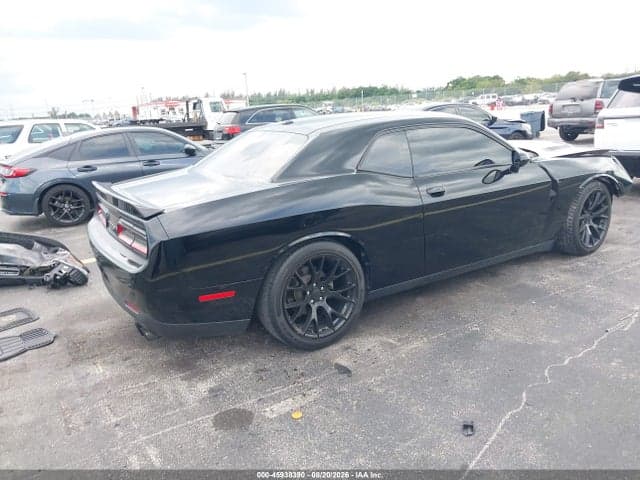 2019 DODGE CHALLENGER SXT 4