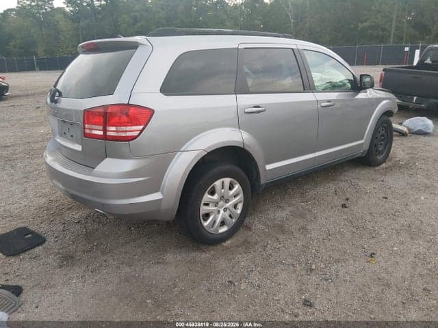 2018 DODGE JOURNEY SE 4