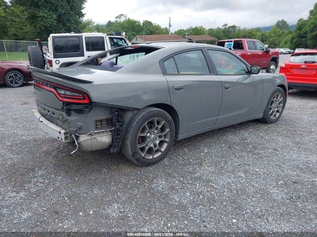 2017 DODGE CHARGER SE AWD 4