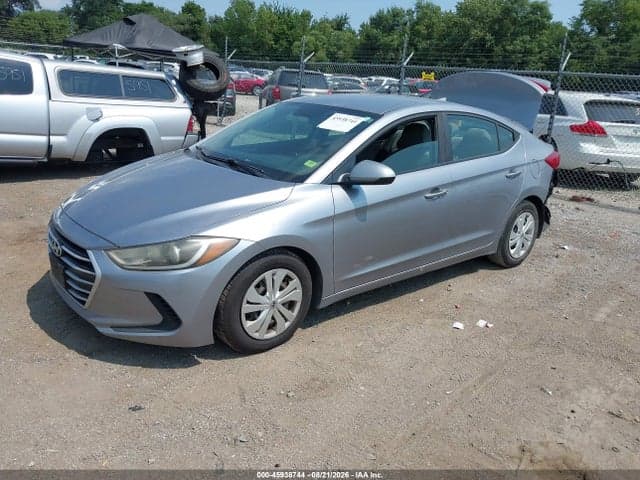 2017 HYUNDAI ELANTRA SE 2