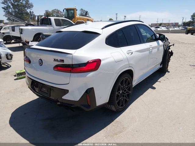 2023 BMW X4 M 4