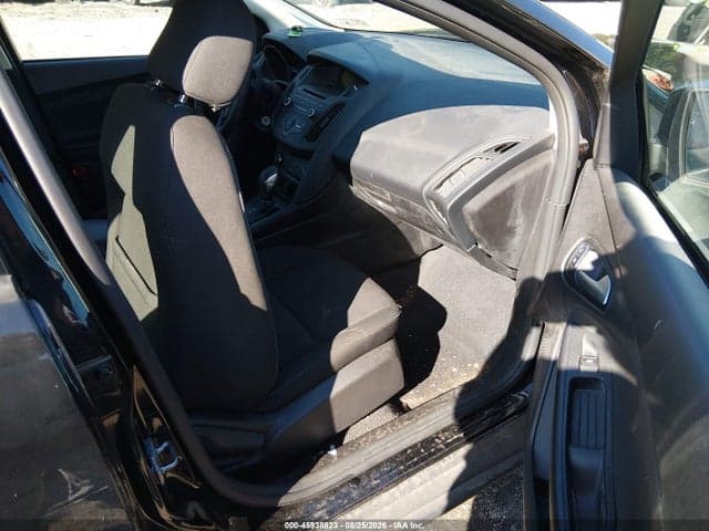 2017 FORD FOCUS SE 5