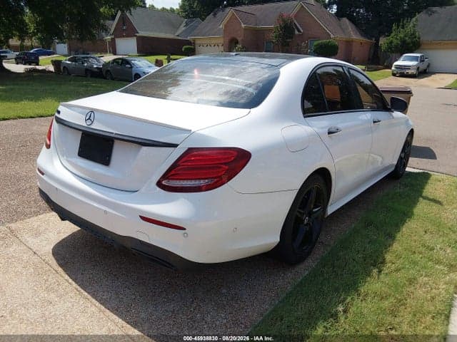 2017 MERCEDES-BENZ E 300 4