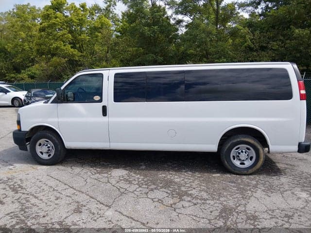 2019 CHEVROLET EXPRESS 3500 LS 19