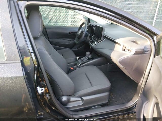 2026 TOYOTA COROLLA LE 5