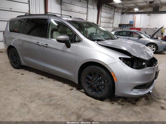 2021 CHRYSLER VOYAGER LXI 1