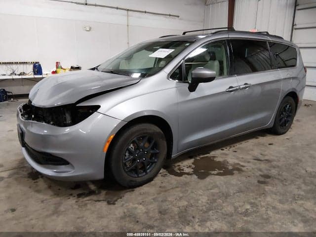 2021 CHRYSLER VOYAGER LXI 2