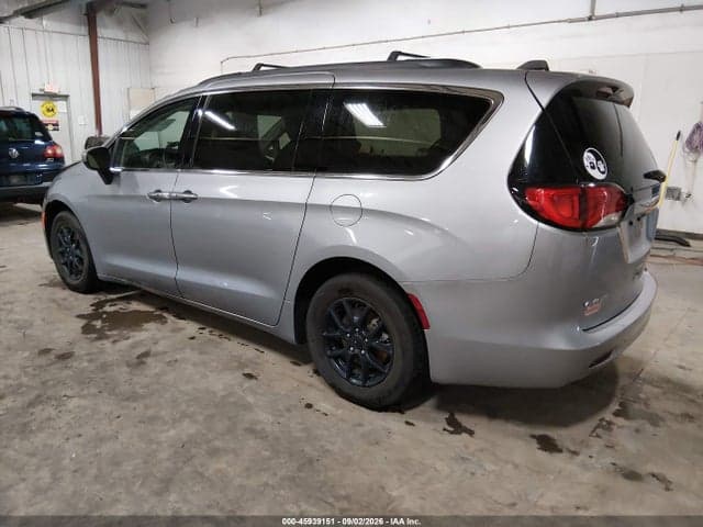 2021 CHRYSLER VOYAGER LXI 3