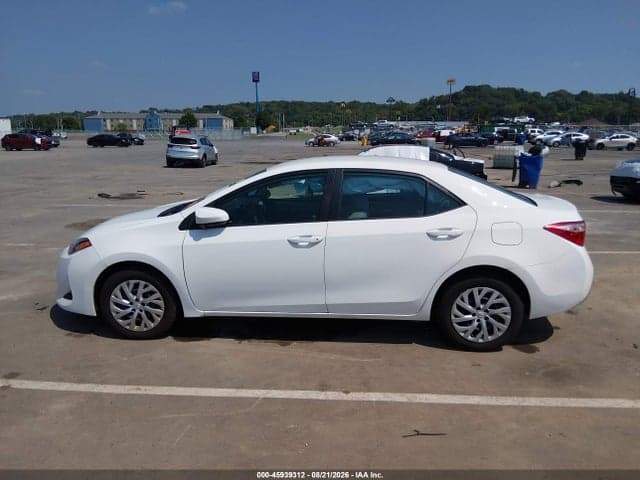 2017 TOYOTA COROLLA LE 14