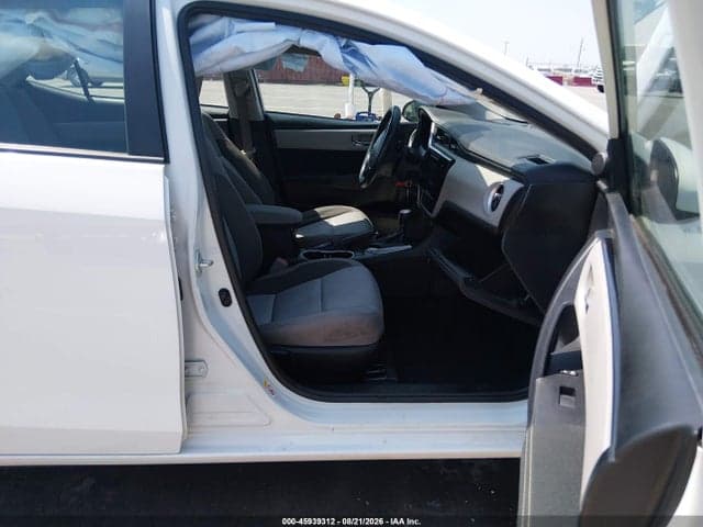 2017 TOYOTA COROLLA LE 5