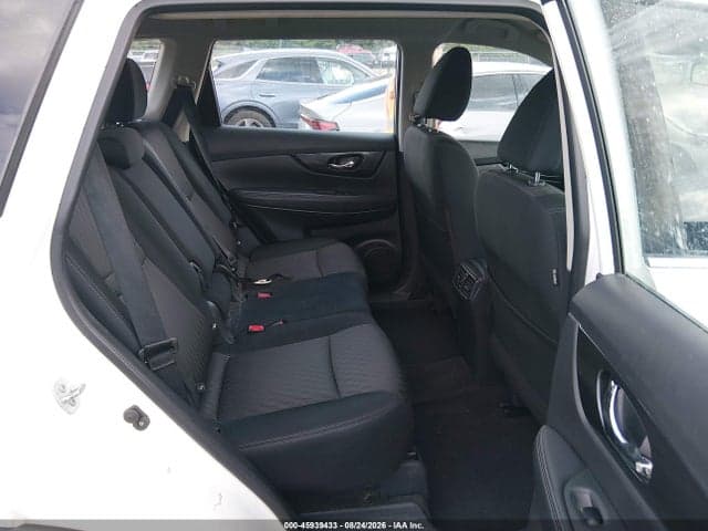 2017 NISSAN ROGUE S 8
