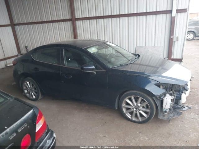 2017 MAZDA MAZDA3 TOURING 14