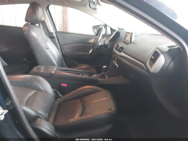 2017 MAZDA MAZDA3 TOURING 5