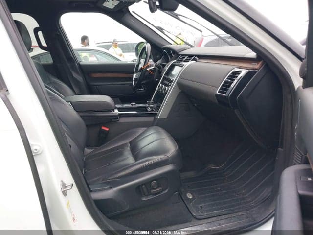 2017 LAND ROVER DISCOVERY HSE 5