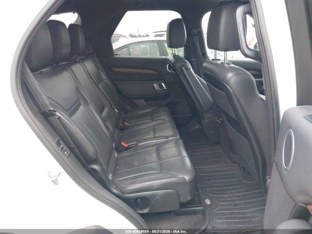 2017 LAND ROVER DISCOVERY HSE 8
